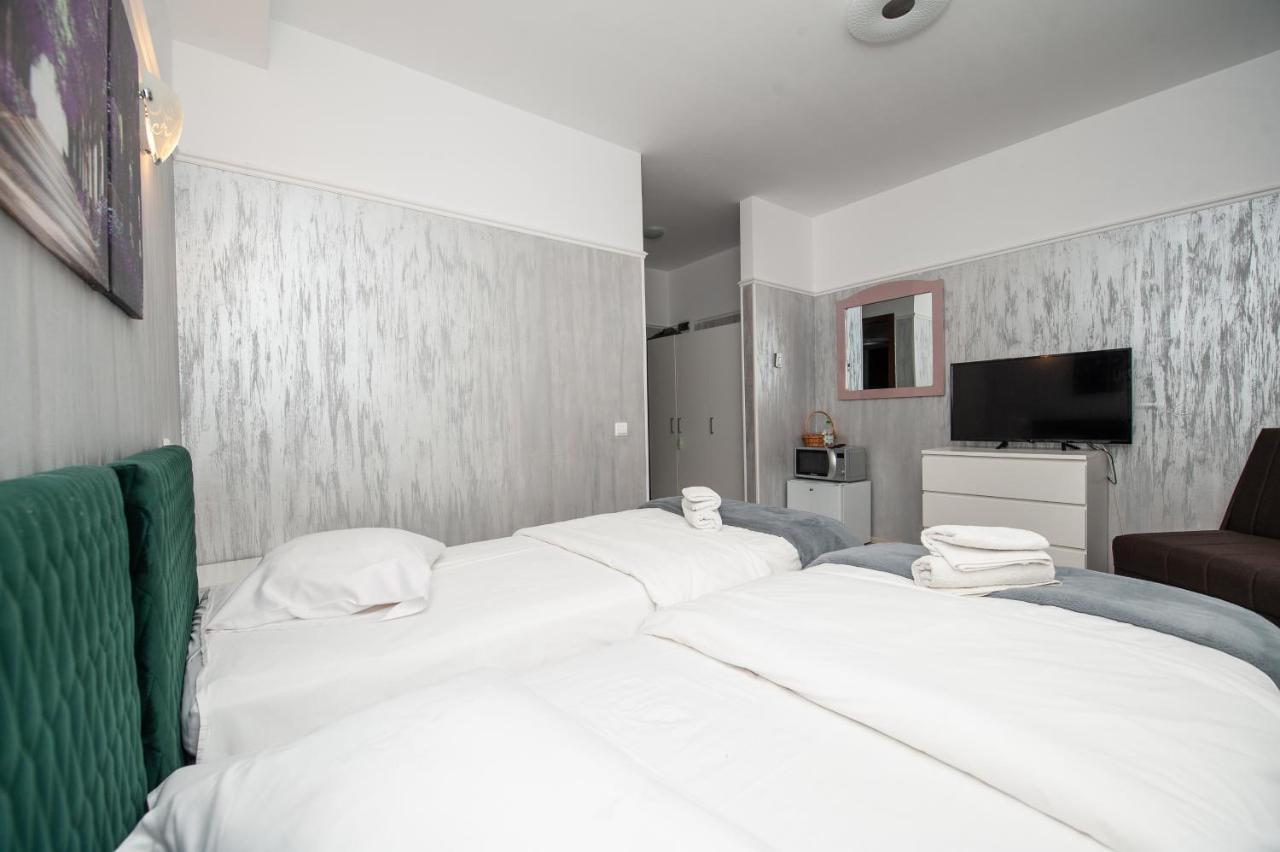 Sia Residence 奥托佩尼 外观 照片